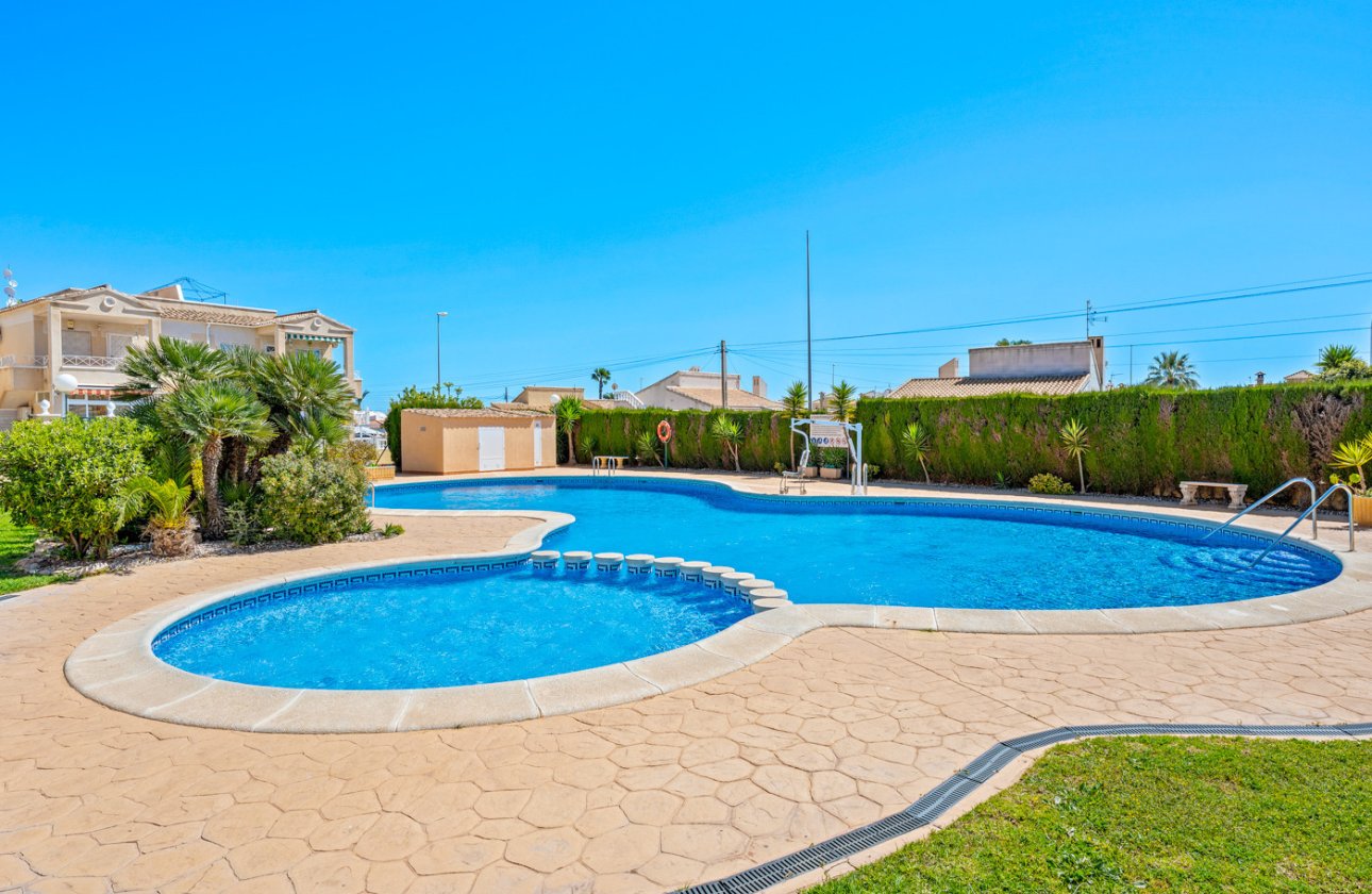 Herverkoop - Bungalow -
Orihuela Costa - Costa Blanca