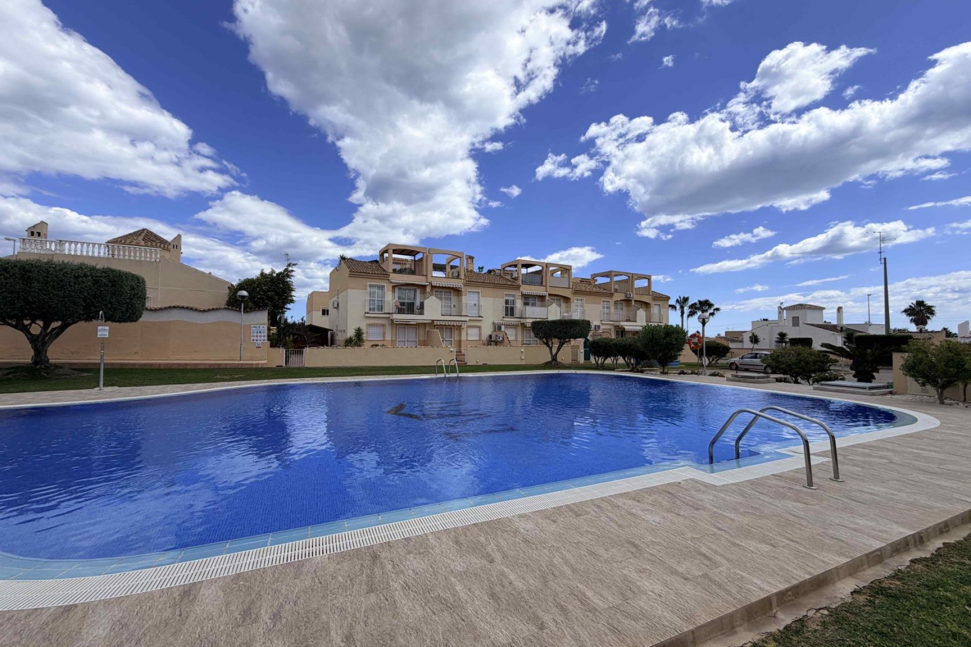 Herverkoop - Bungalow -
Orihuela Costa - Costa Blanca