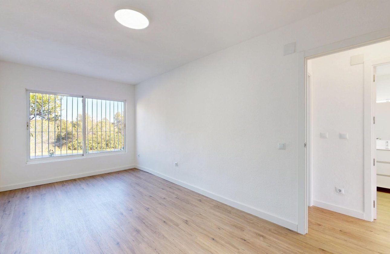 Herverkoop - Bungalow -
Orihuela Costa - Costa Blanca