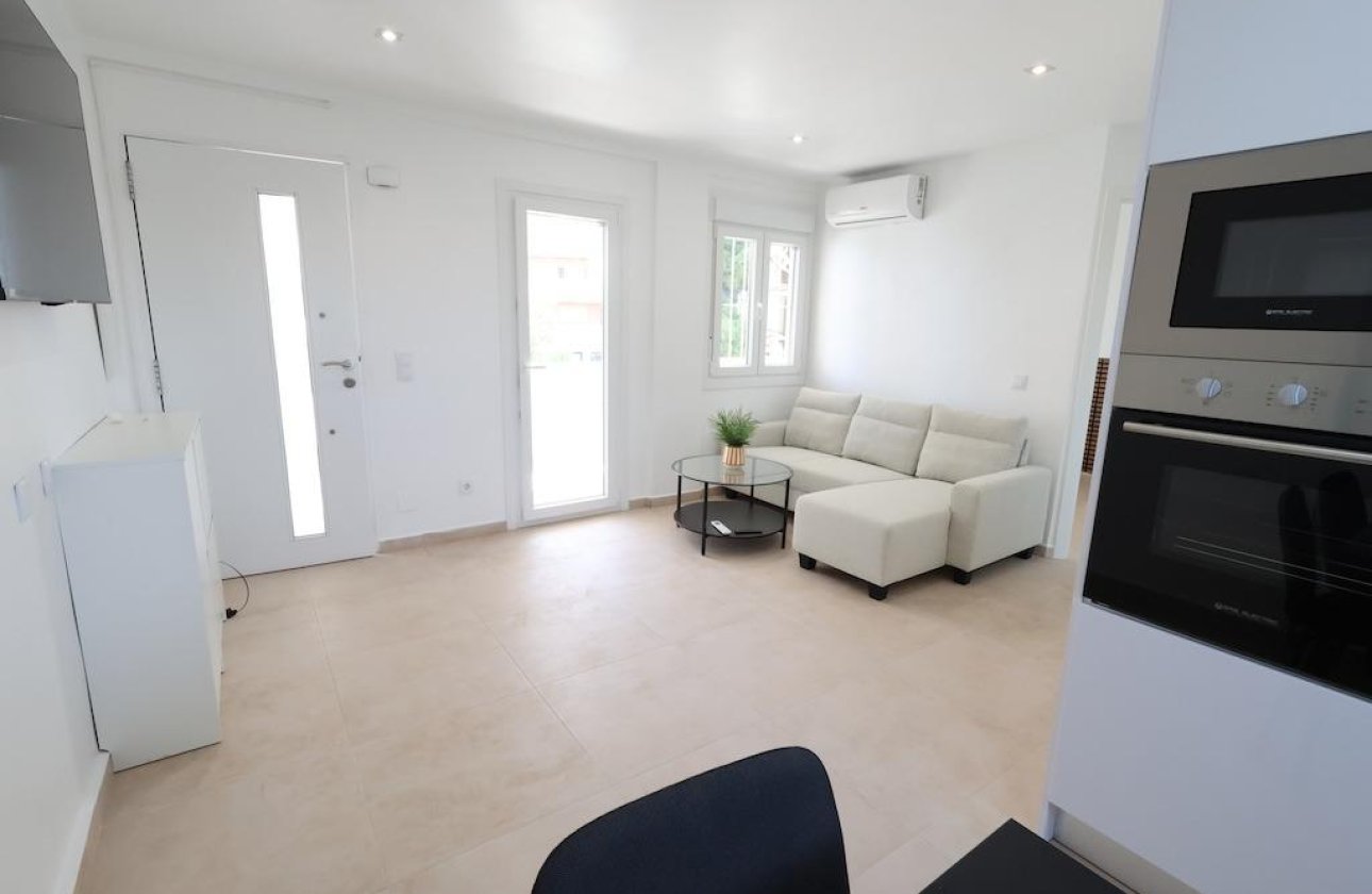 Herverkoop - Bungalow -
Orihuela Costa - Costa Blanca