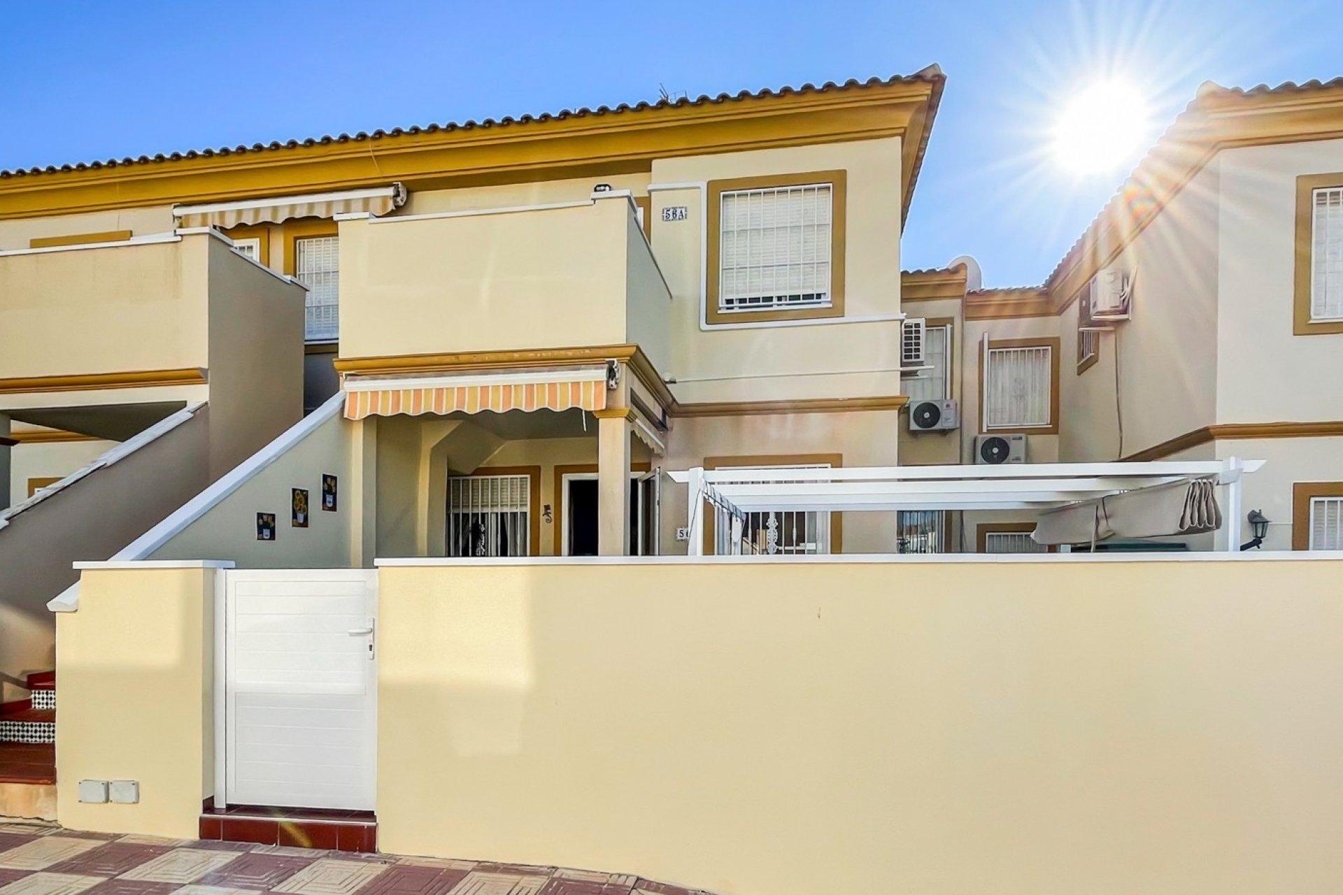 Herverkoop - Bungalow -
Orihuela Costa - Costa Blanca