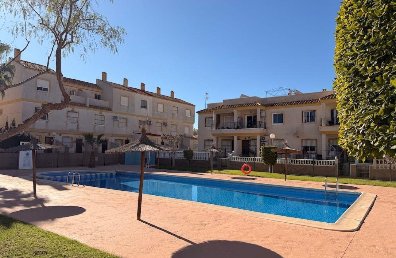 Herverkoop - Bungalow -
Orihuela Costa - Costa Blanca