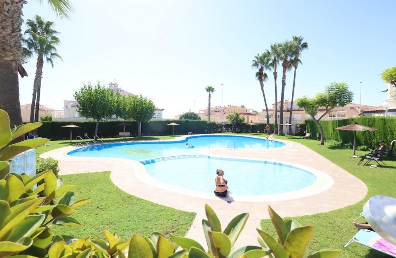 Herverkoop - Bungalow -
Orihuela Costa - Costa Blanca