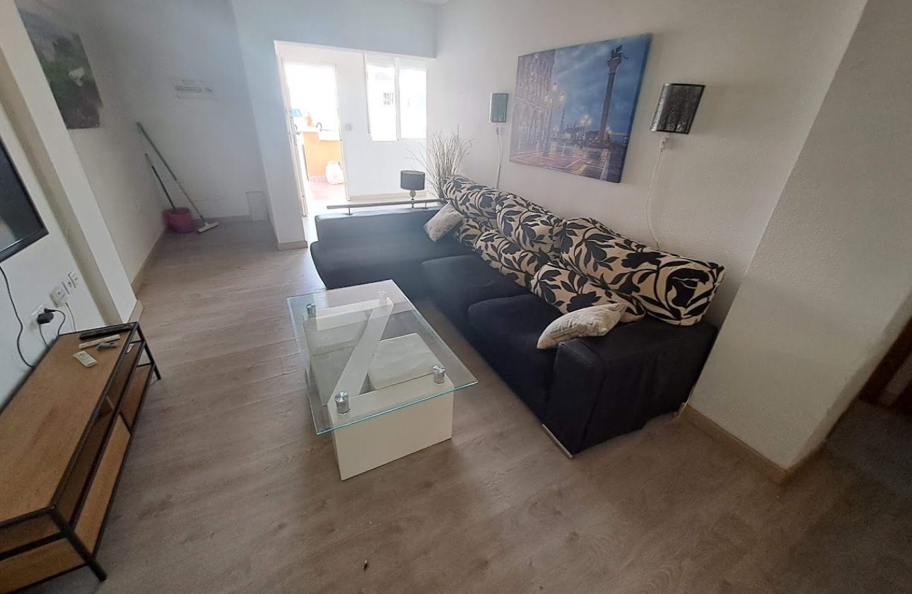 Herverkoop - Bungalow -
Orihuela Costa - dream hills