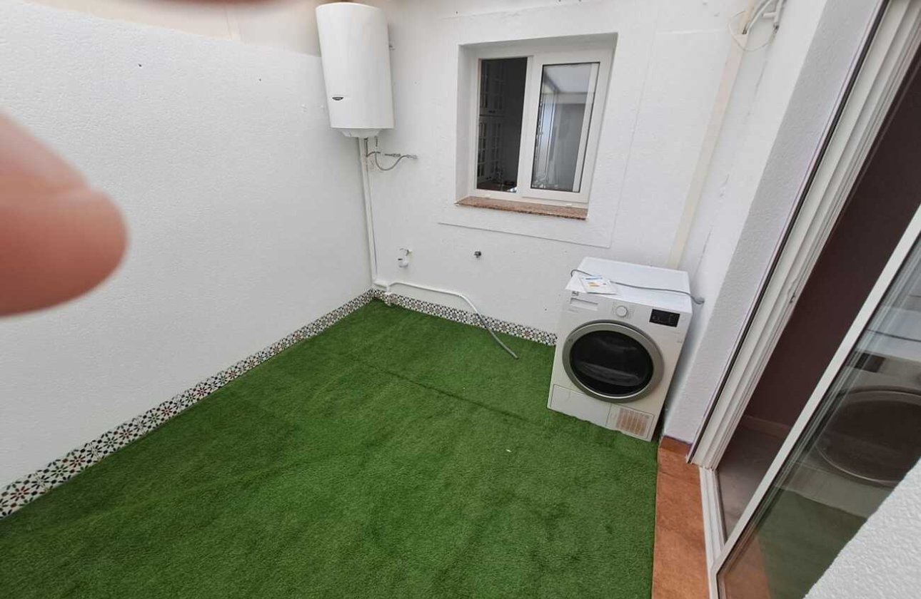 Herverkoop - Bungalow -
Orihuela Costa - dream hills