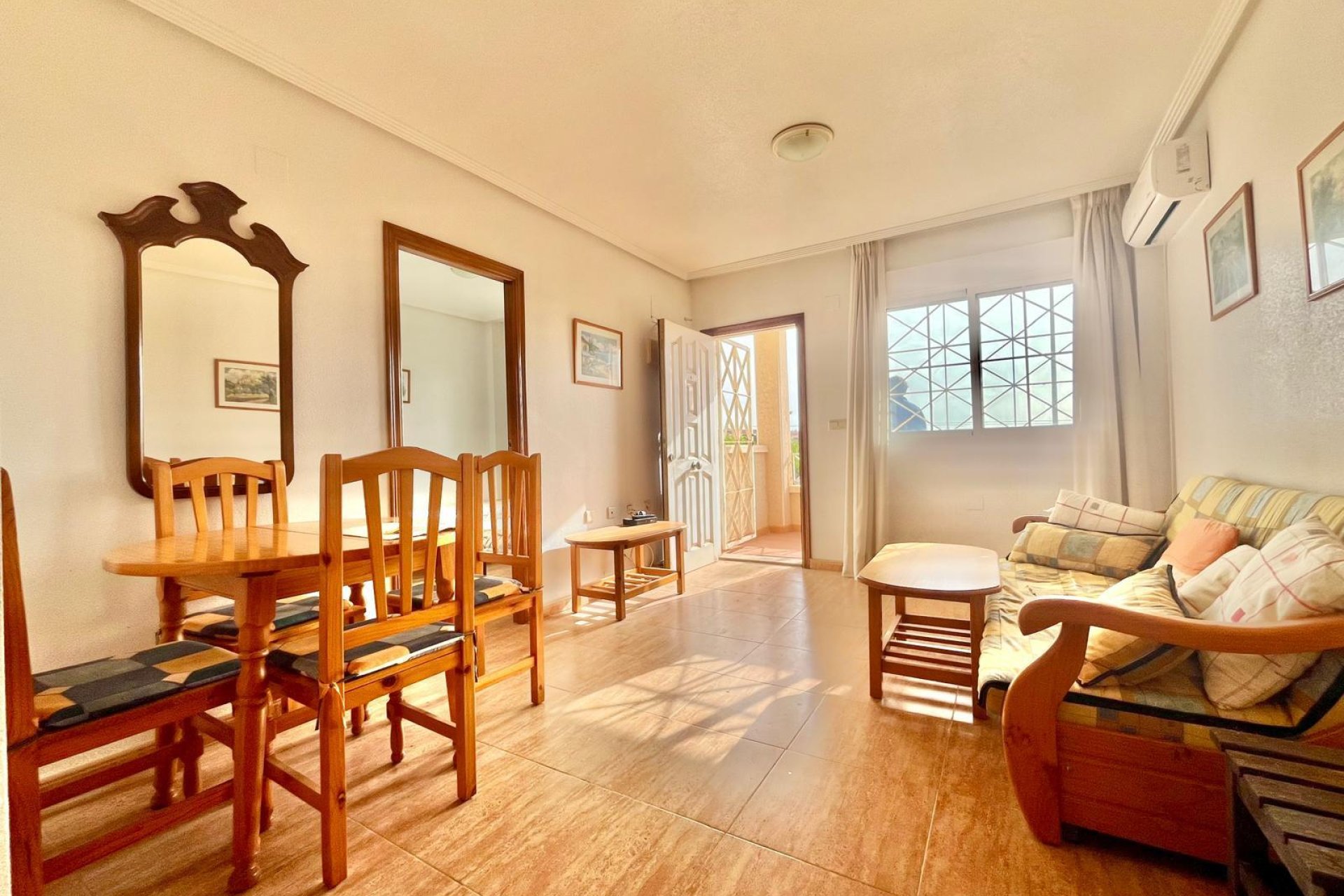 Herverkoop - Bungalow -
Orihuela Costa - La Chismosa