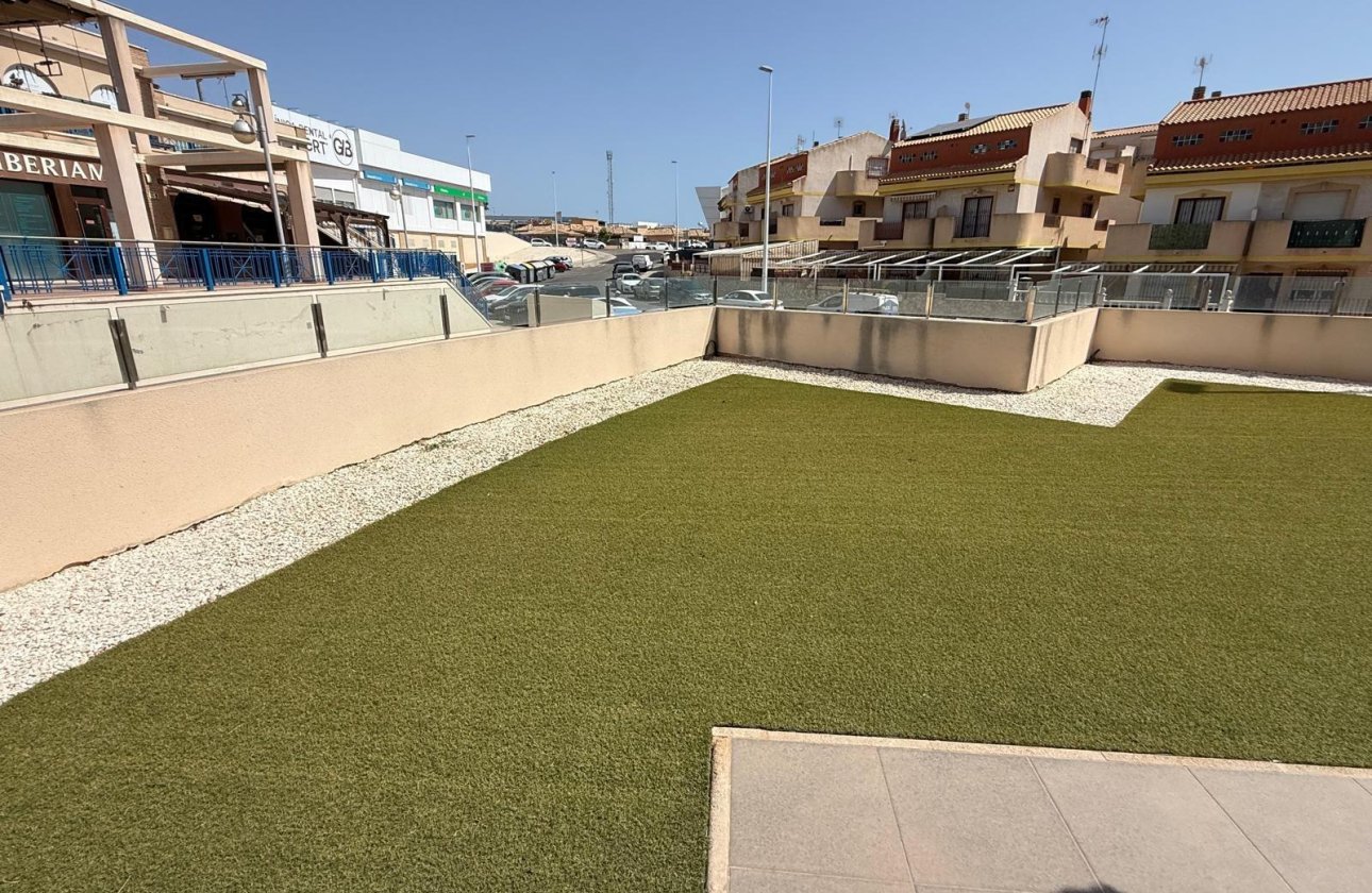 Herverkoop - Bungalow -
Orihuela Costa - La Zenia