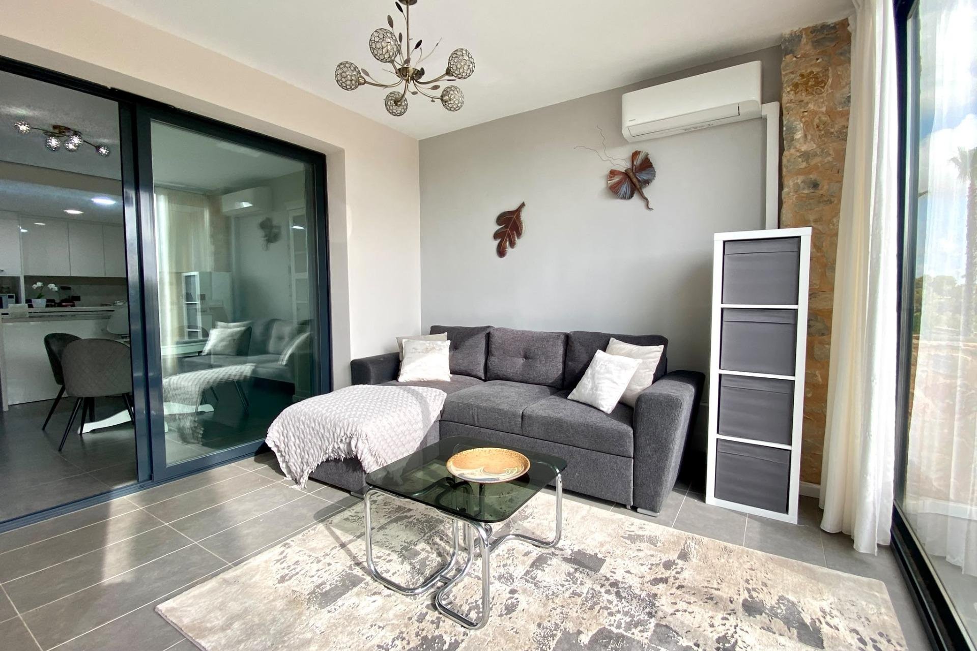 Herverkoop - Bungalow -
Orihuela Costa - Las Ramblas