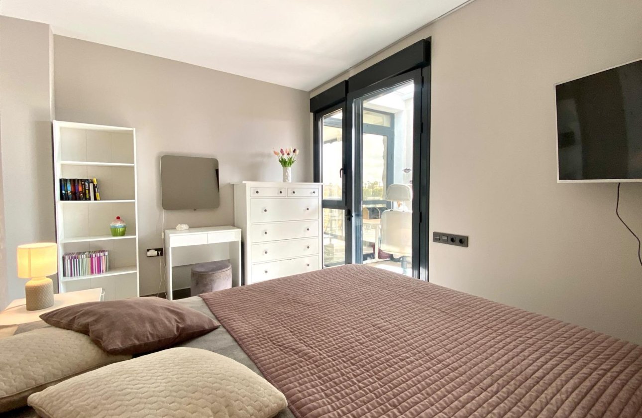 Herverkoop - Bungalow -
Orihuela Costa - Las Ramblas