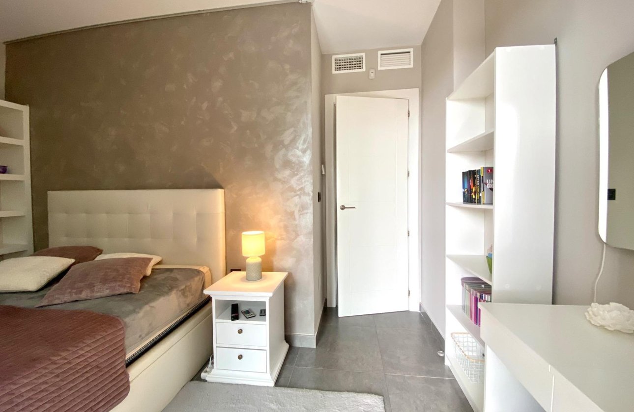 Herverkoop - Bungalow -
Orihuela Costa - Las Ramblas
