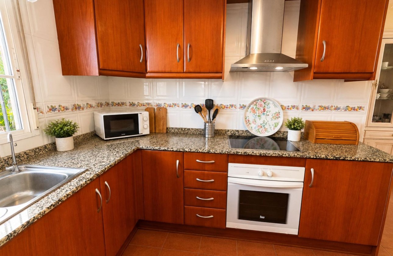 Herverkoop - Bungalow -
Orihuela Costa - Lomas de Cabo Roig