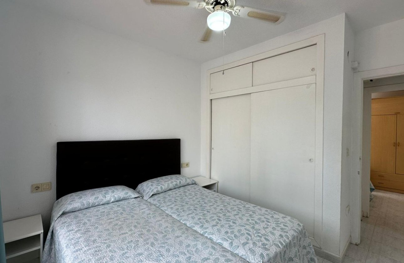 Herverkoop - Bungalow -
Orihuela Costa - Los Almendros-la Florida