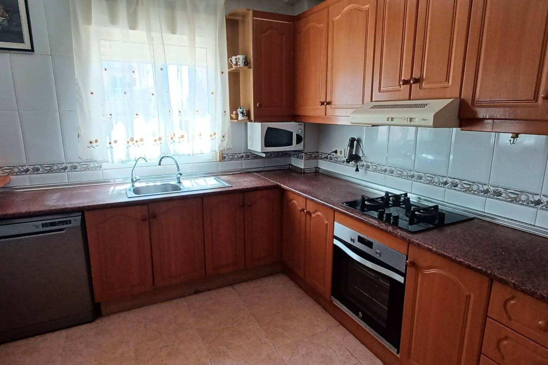 Herverkoop - Bungalow -
Orihuela Costa - Los Almendros-la Florida