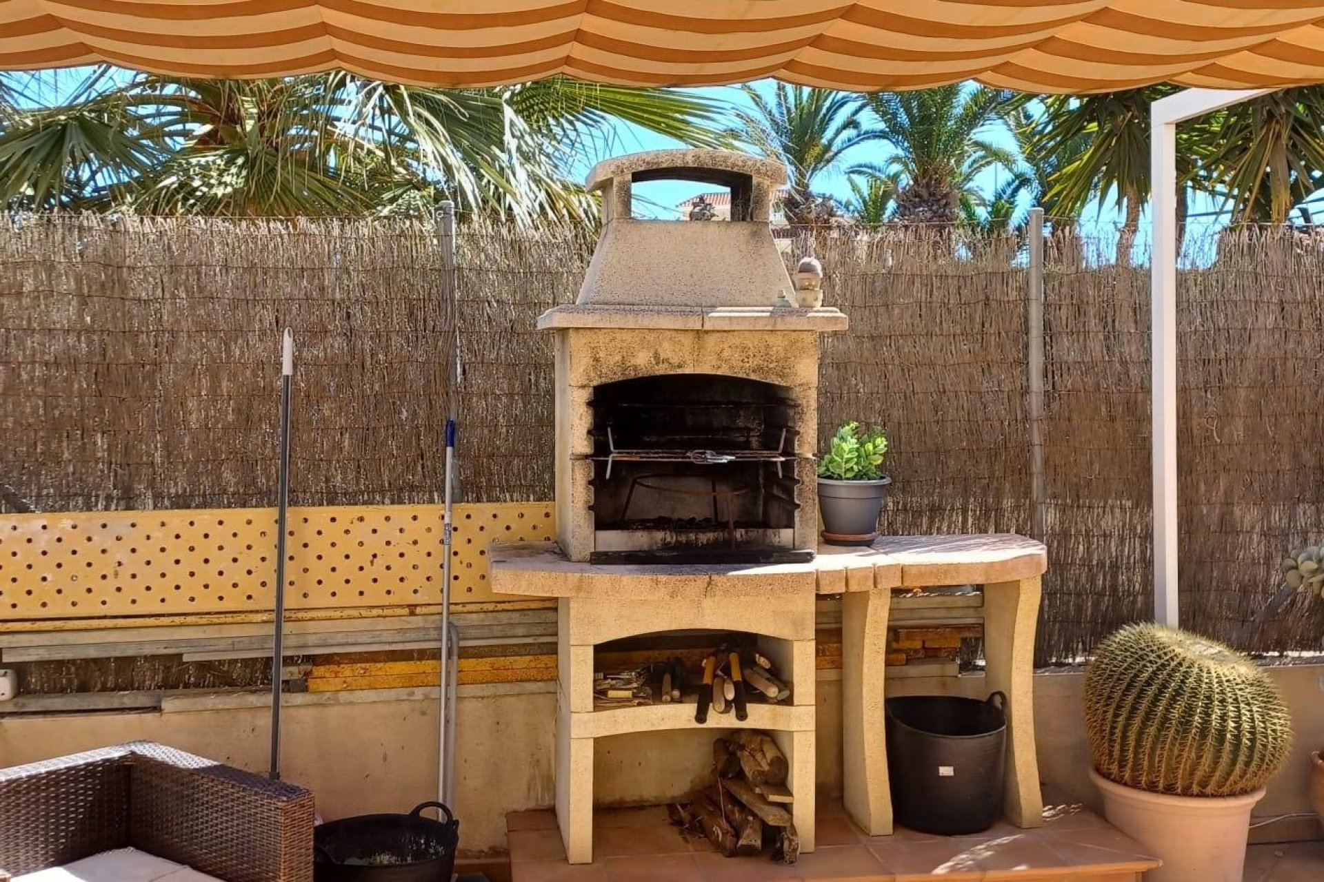 Herverkoop - Bungalow -
Orihuela Costa - Los Almendros-la Florida