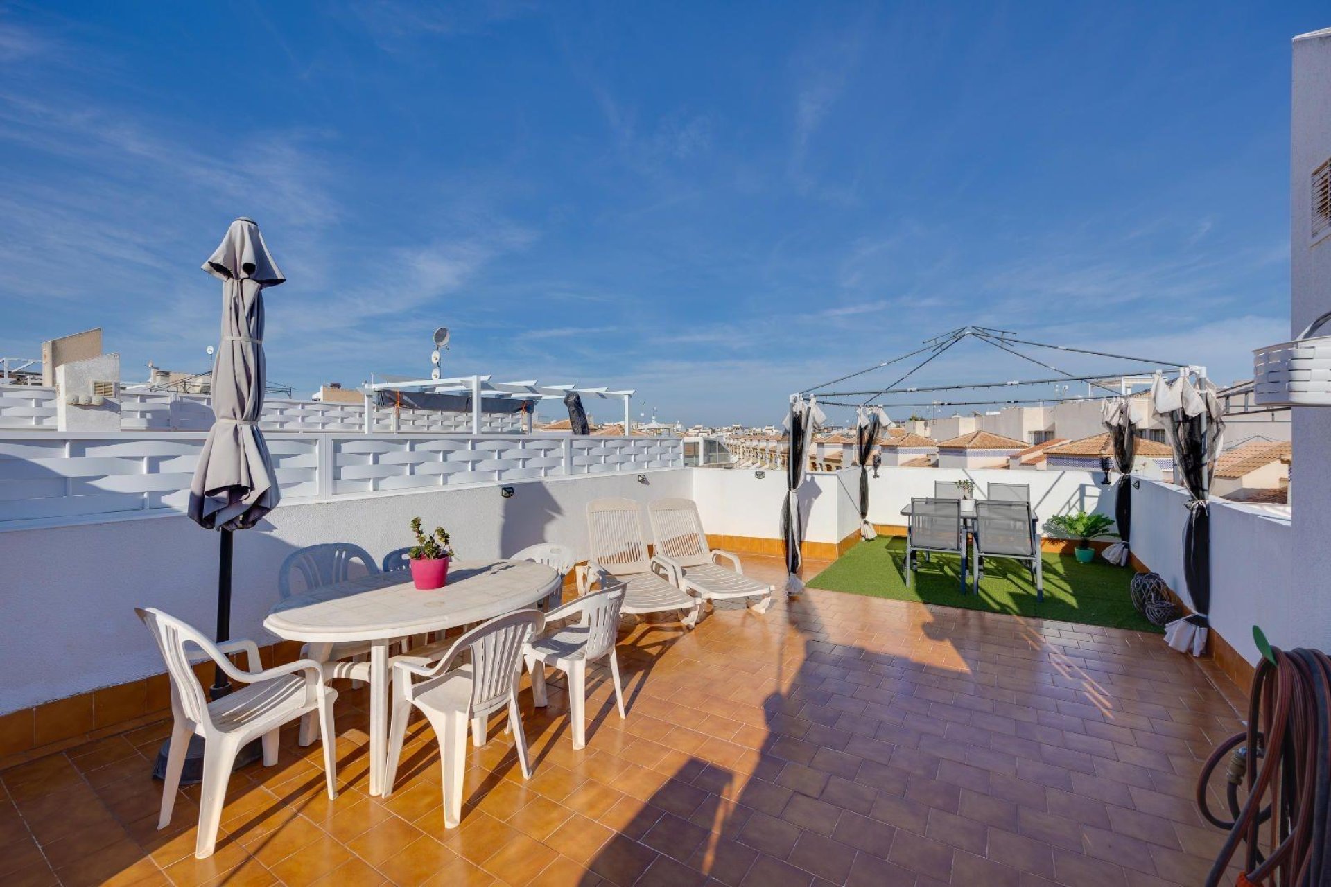 Herverkoop - Bungalow -
Orihuela Costa - Los Altos