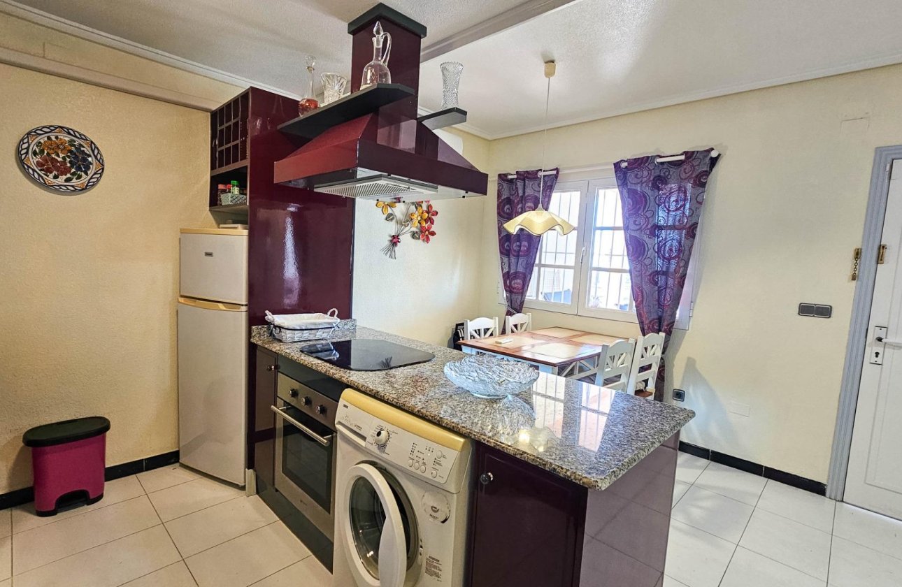 Herverkoop - Bungalow -
Orihuela Costa - Los Altos
