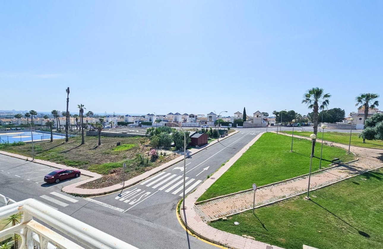 Herverkoop - Bungalow -
Orihuela Costa - Los Altos