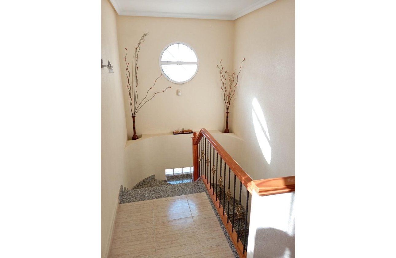 Herverkoop - Bungalow -
Orihuela Costa - PAU 26