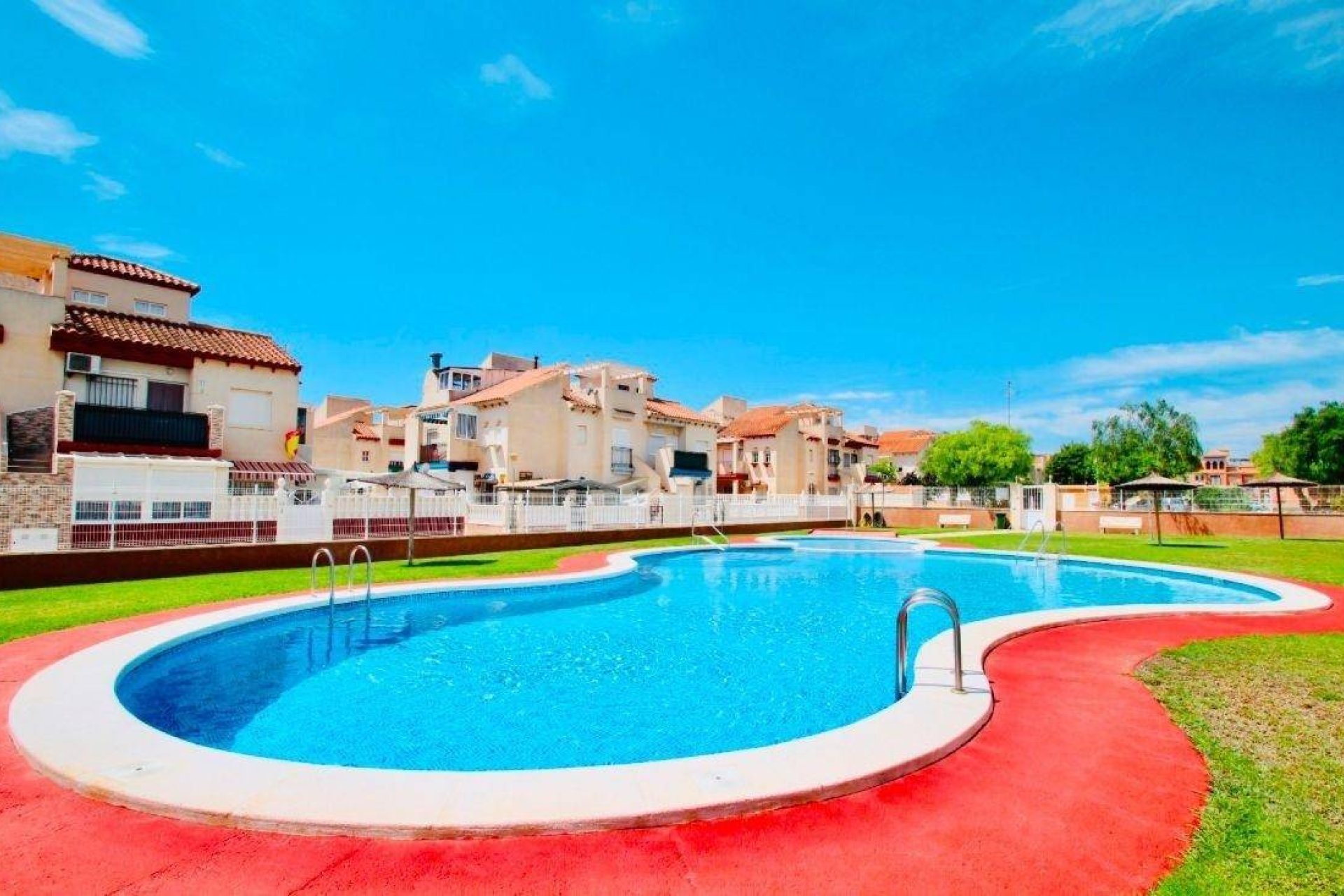 Herverkoop - Bungalow -
Orihuela Costa - Playa Flamenca