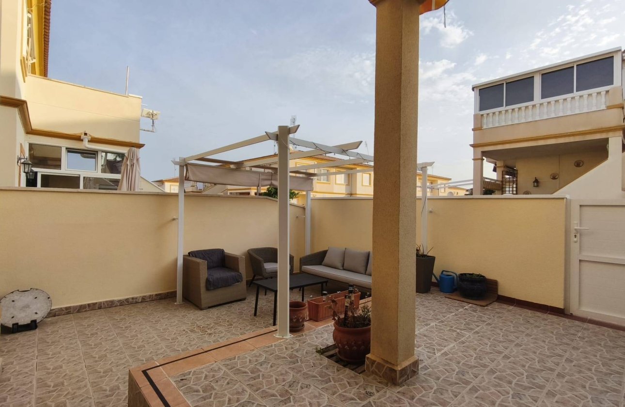 Herverkoop - Bungalow -
Orihuela Costa - Playa Flamenca