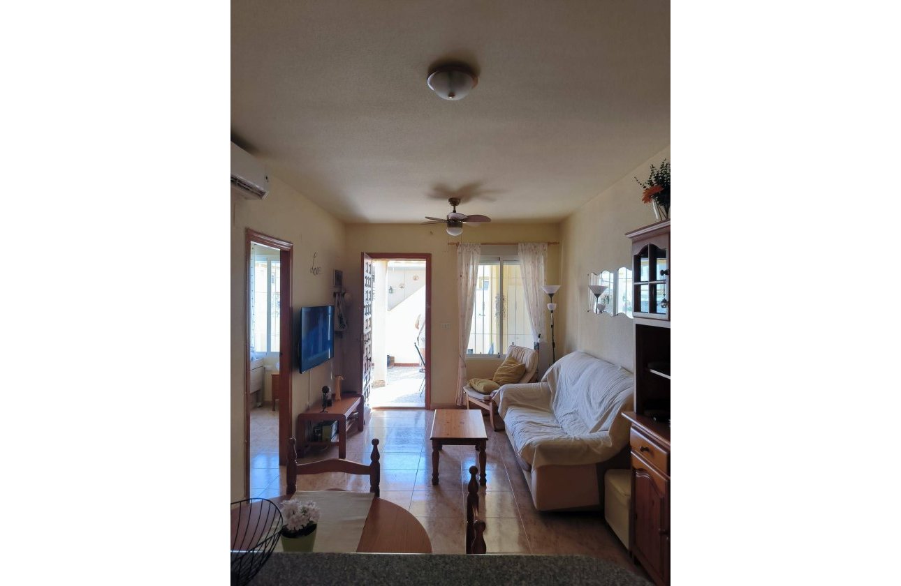 Herverkoop - Bungalow -
Orihuela Costa - Playa Flamenca