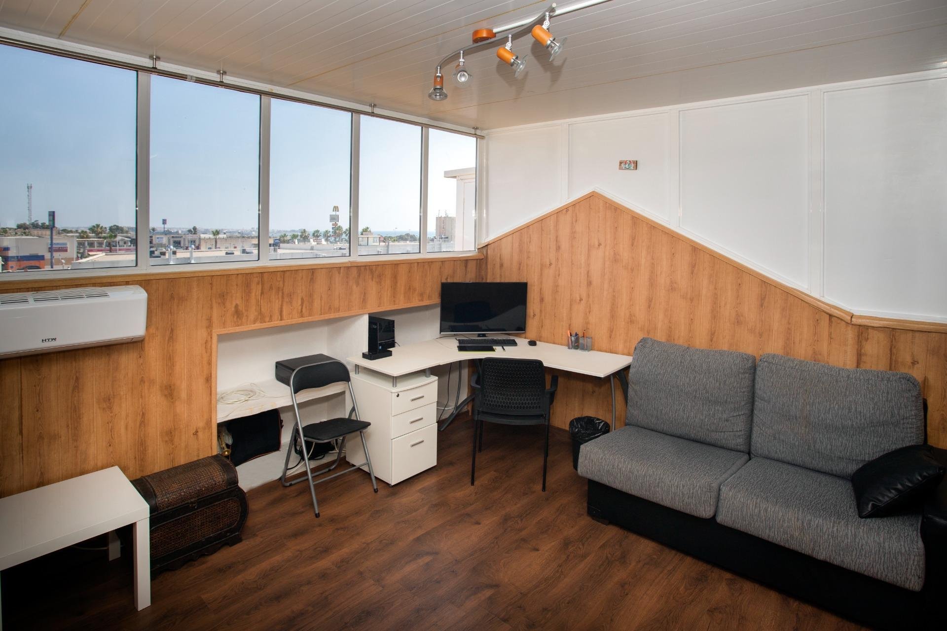 Herverkoop - Bungalow -
Orihuela Costa - Punta Prima