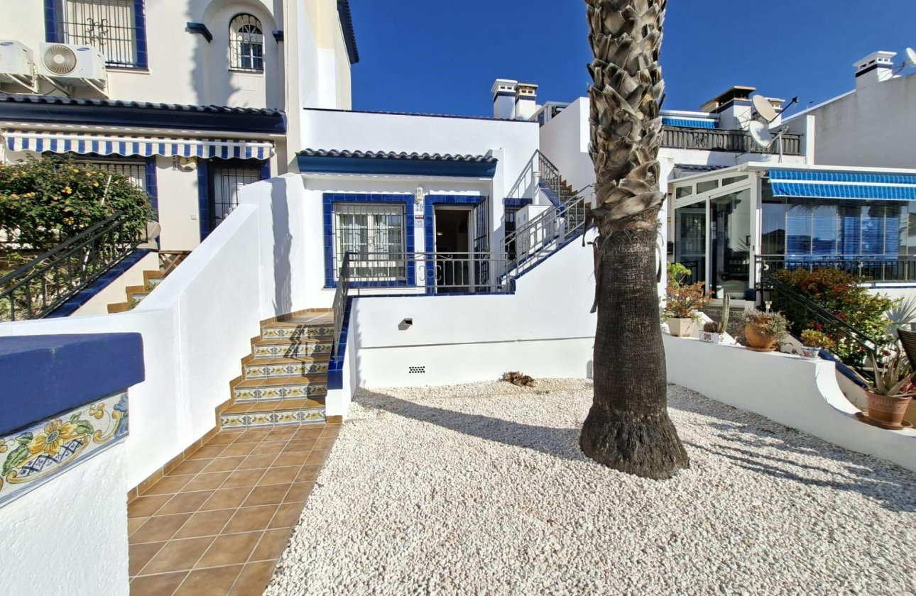 Herverkoop - Bungalow -
Orihuela Costa - Villamartín-las Filipinas