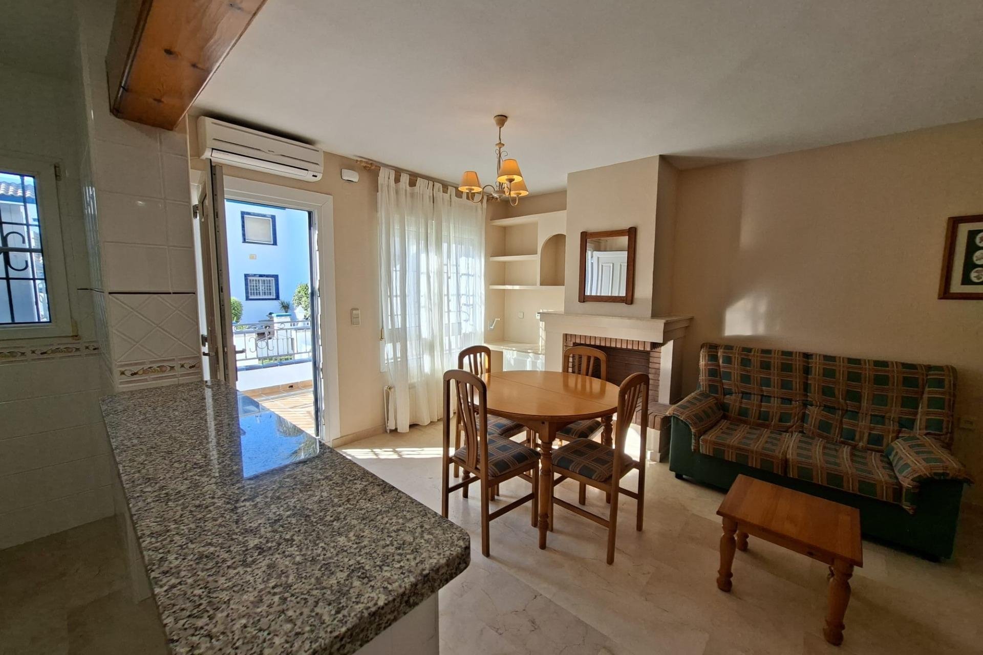 Herverkoop - Bungalow -
Orihuela Costa - Villamartín-las Filipinas
