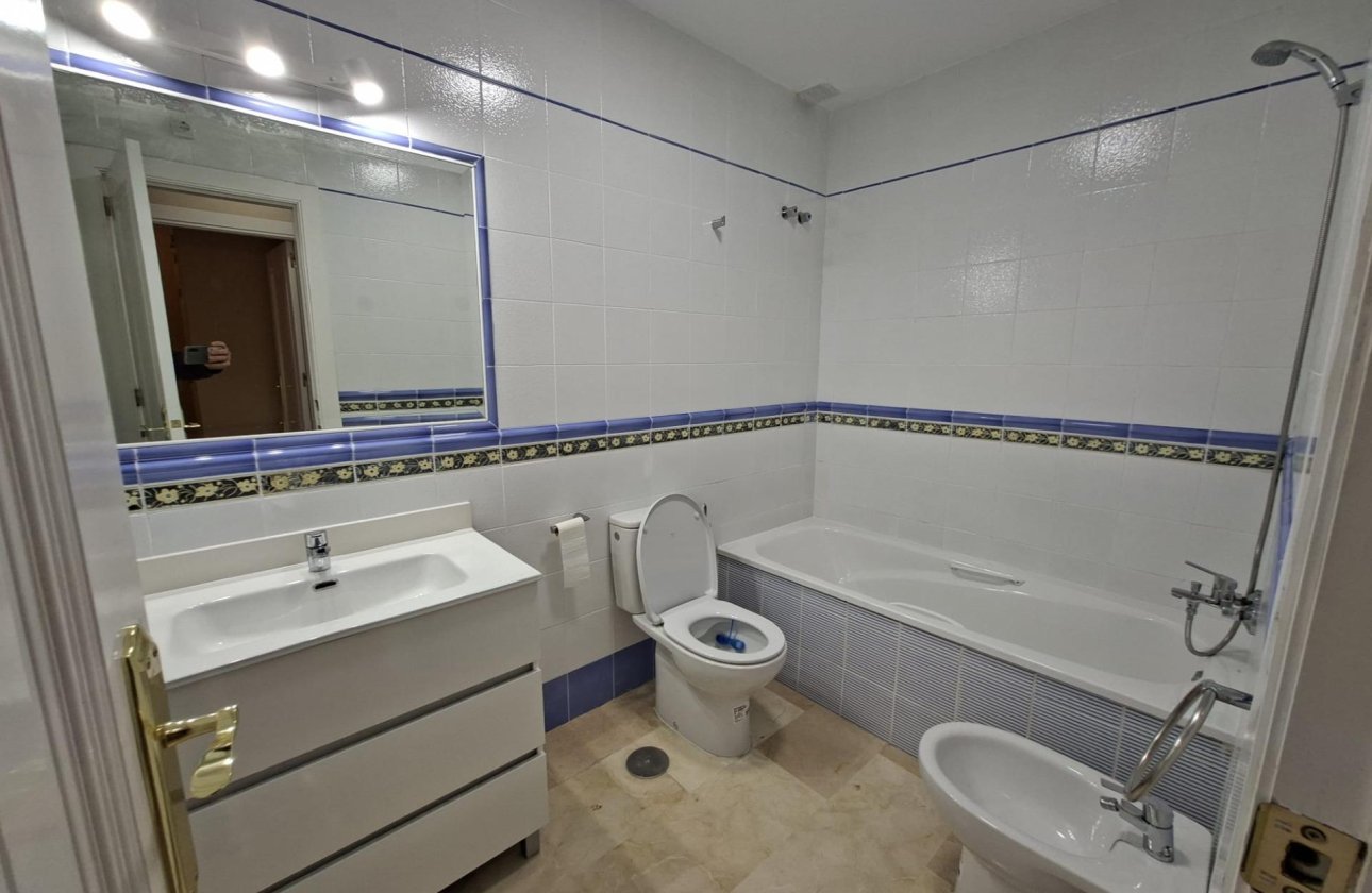 Herverkoop - Bungalow -
Orihuela Costa - Villamartín-las Filipinas