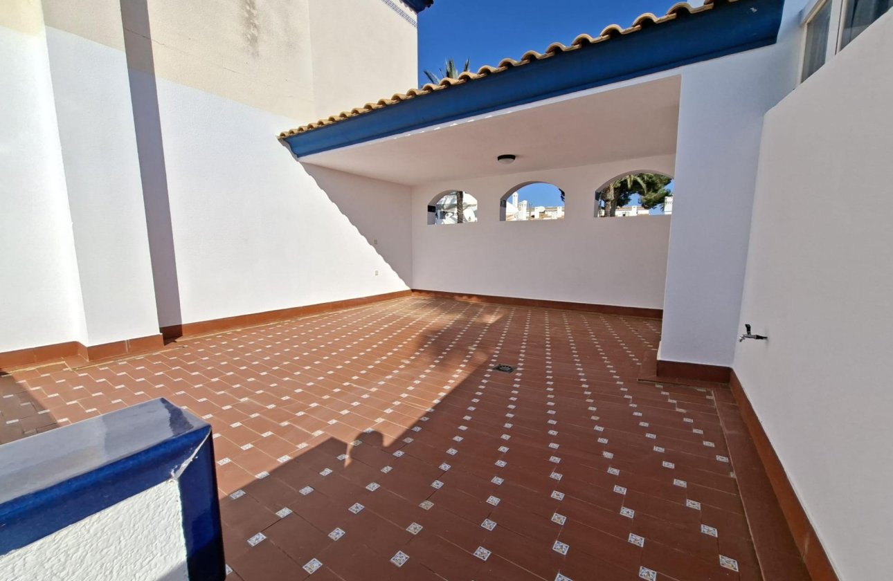 Herverkoop - Bungalow -
Orihuela Costa - Villamartín-las Filipinas
