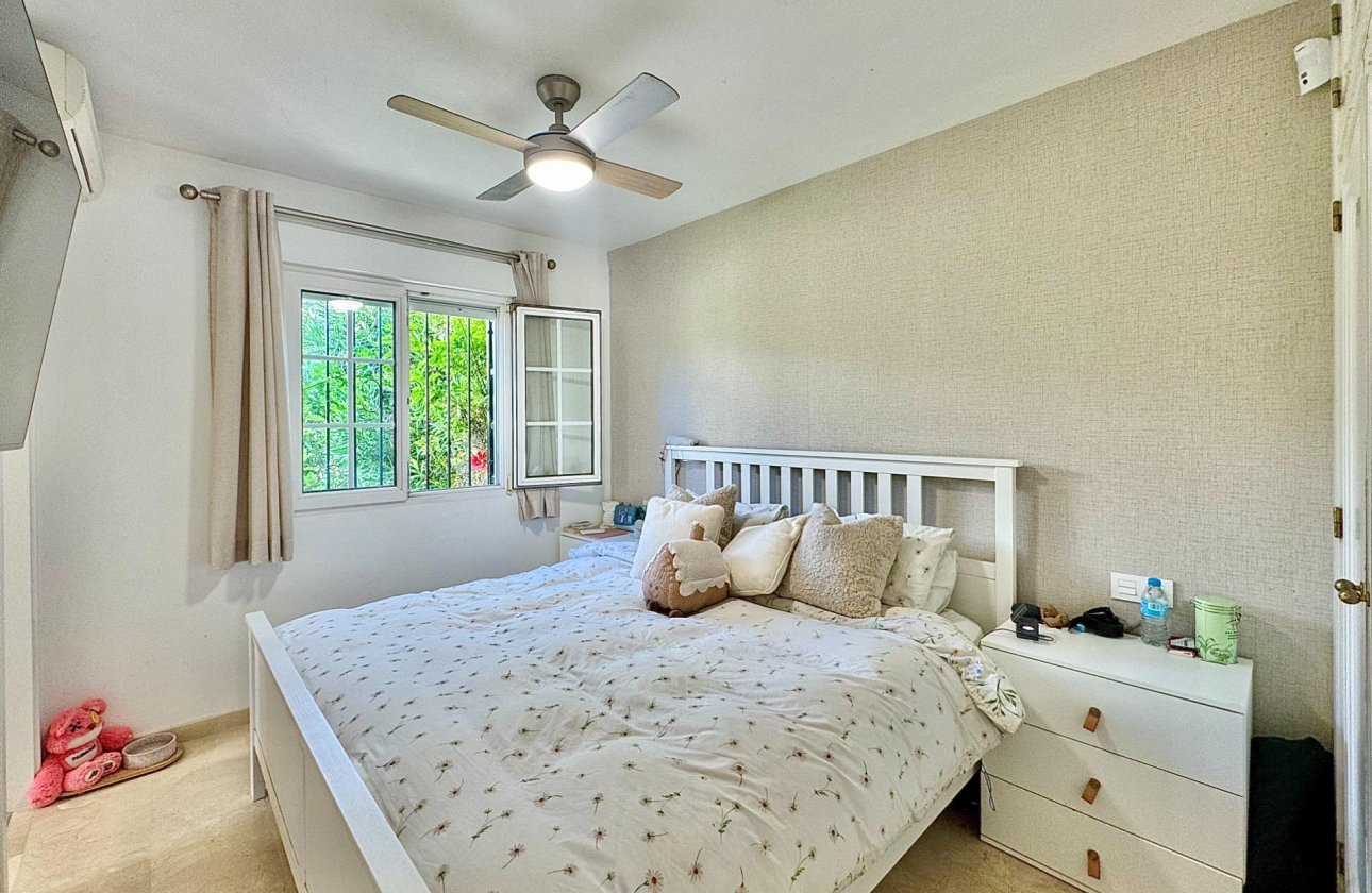 Herverkoop - Bungalow -
Orihuela Costa - Villamartín-las Filipinas