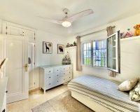 Herverkoop - Bungalow -
Orihuela Costa - Villamartín-las Filipinas
