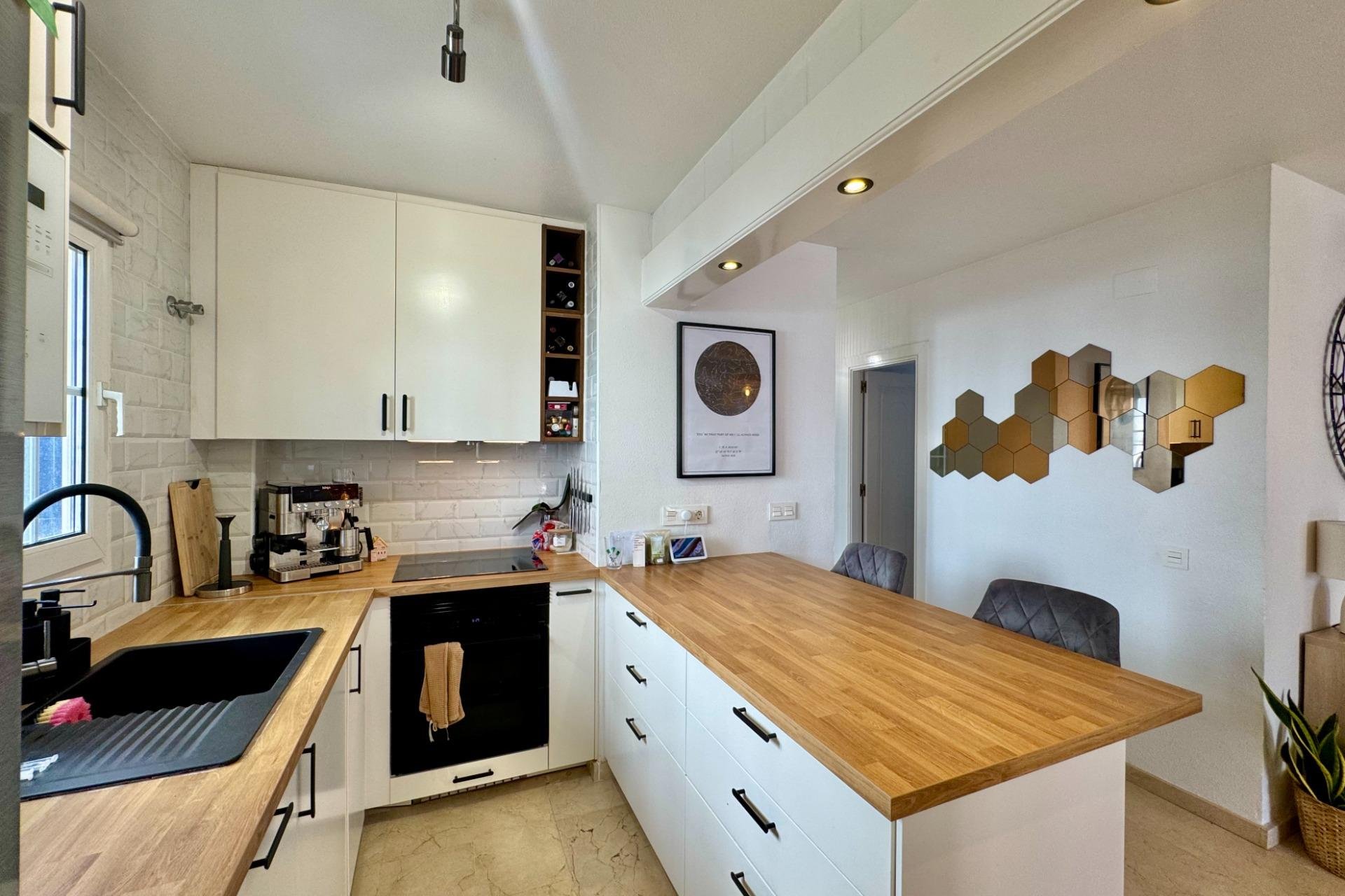 Herverkoop - Bungalow -
Orihuela Costa - Villamartín-las Filipinas
