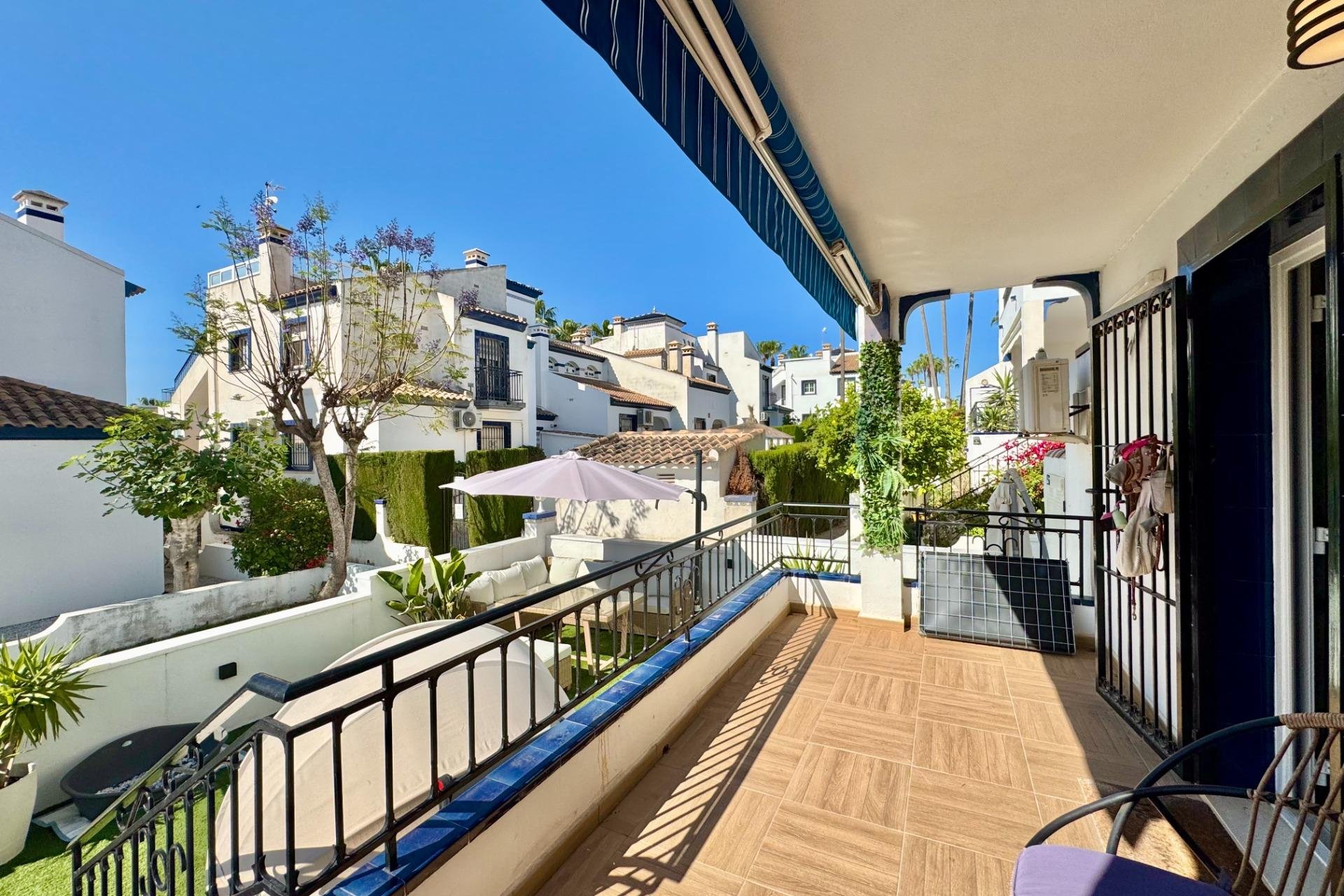Herverkoop - Bungalow -
Orihuela Costa - Villamartín-las Filipinas