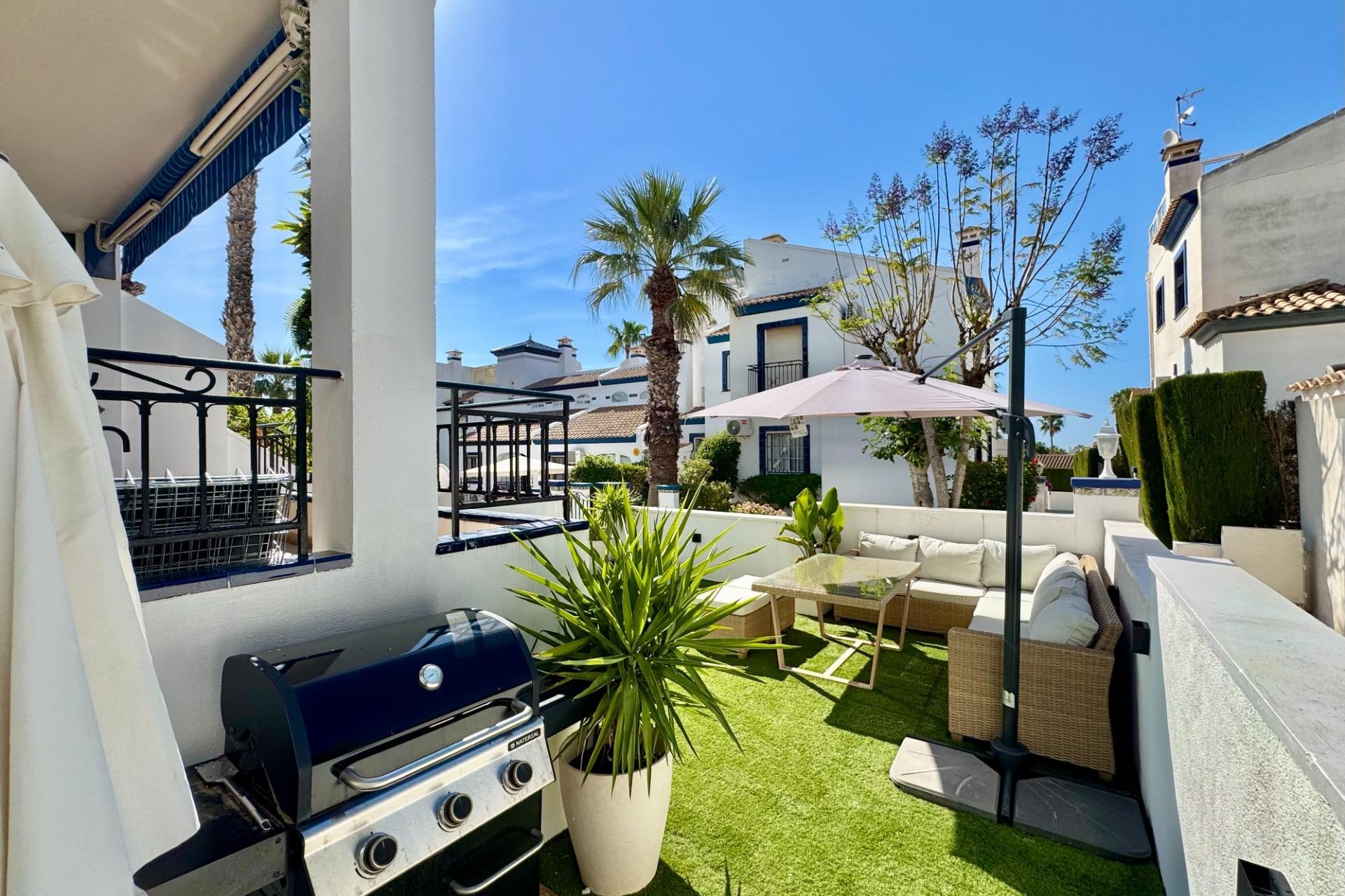 Herverkoop - Bungalow -
Orihuela Costa - Villamartín-las Filipinas