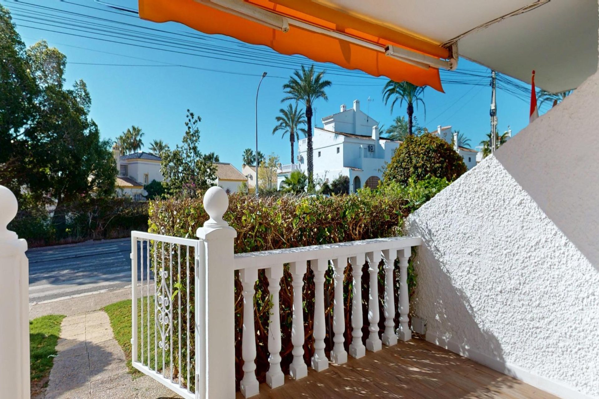Herverkoop - Bungalow -
Orihuela Costa - Villamartín
