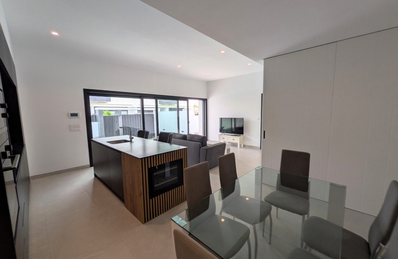 Herverkoop - Bungalow -
Pilar de la Horadada - Costa Blanca