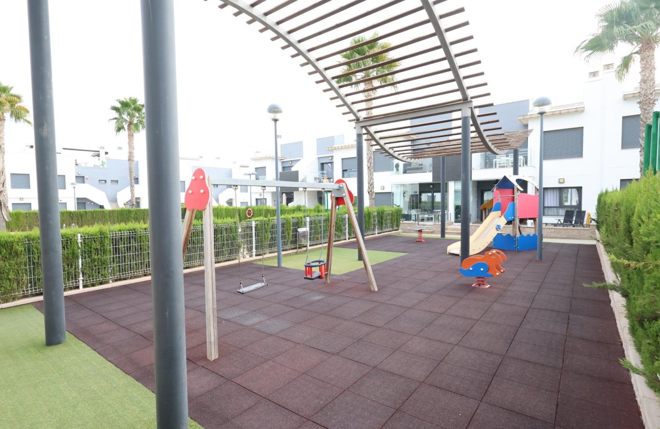 Herverkoop - Bungalow -
Pilar de la Horadada - Costa Blanca