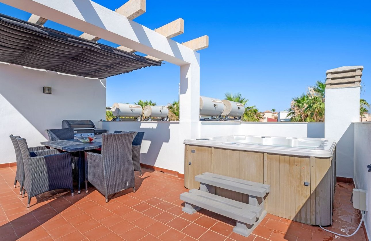 Herverkoop - Bungalow -
Punta Prima - Costa Blanca