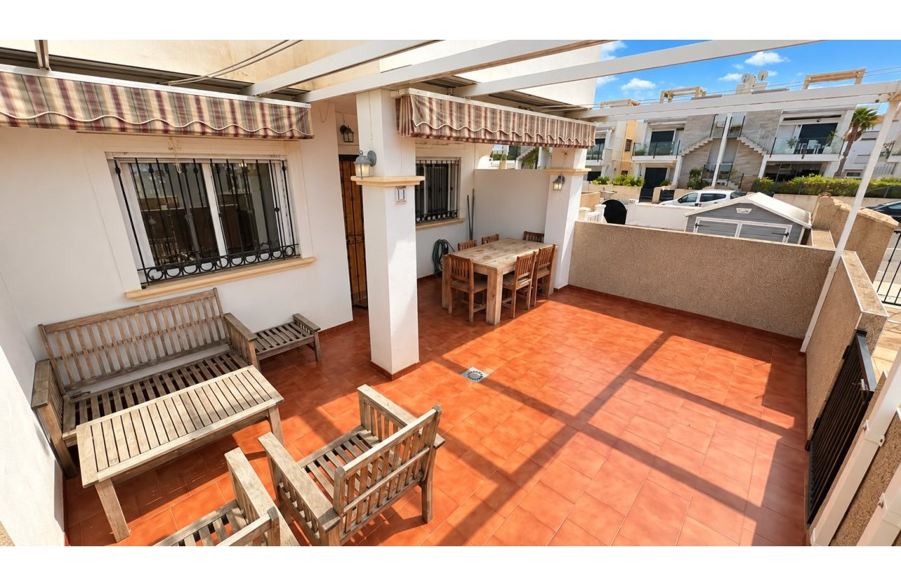 Herverkoop - Bungalow -
Punta Prima - Costa Blanca