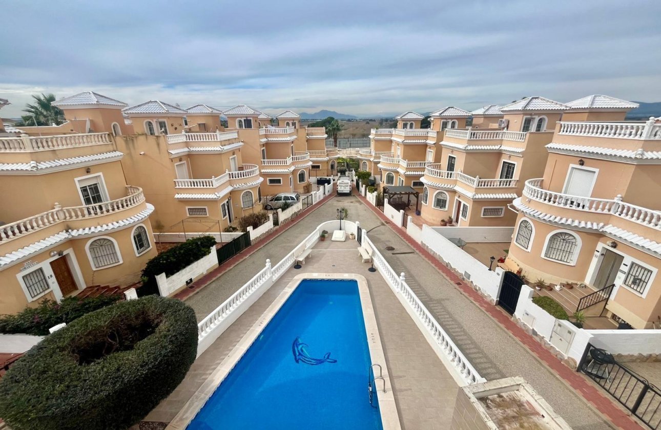 Herverkoop - Bungalow -
San Fulgencio - La Marina