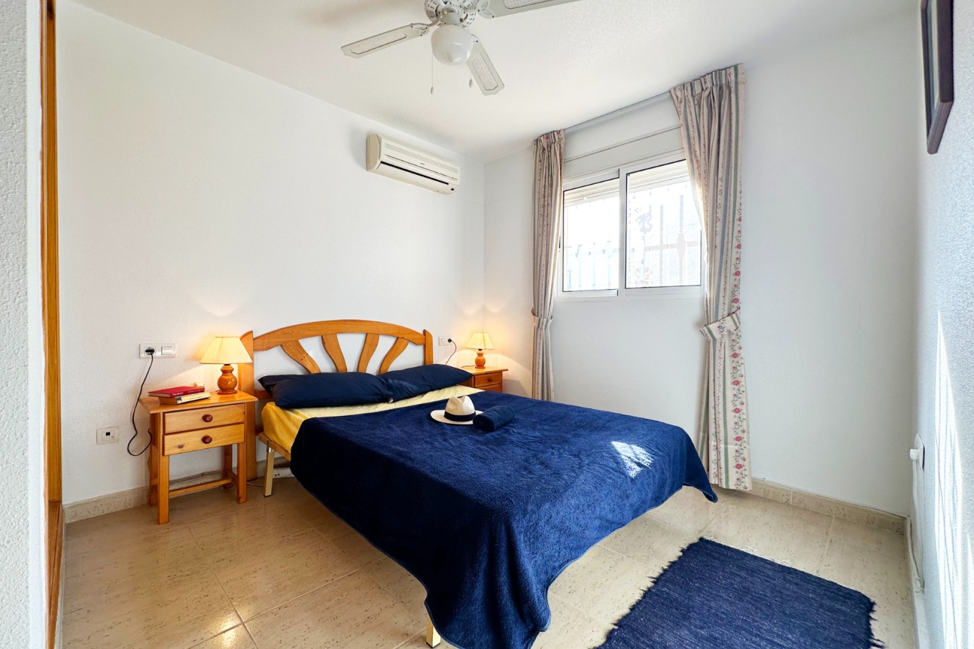 Herverkoop - Bungalow -
San Miguel de Salinas - Inland