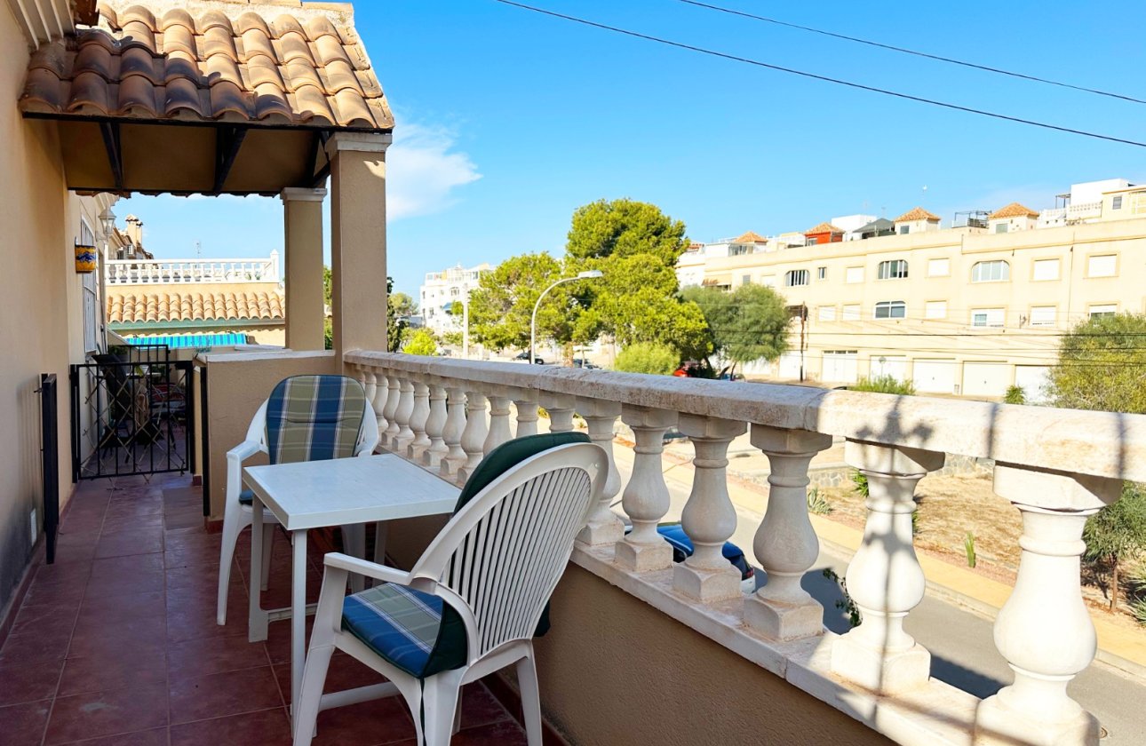 Herverkoop - Bungalow -
San Miguel de Salinas - Inland