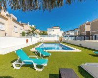 Herverkoop - Bungalow -
San Miguel de Salinas - Inland