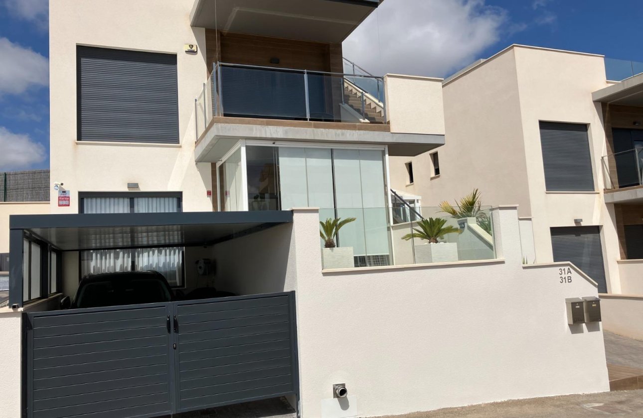 Herverkoop - Bungalow -
San Miguel de Salinas - Las Colinas