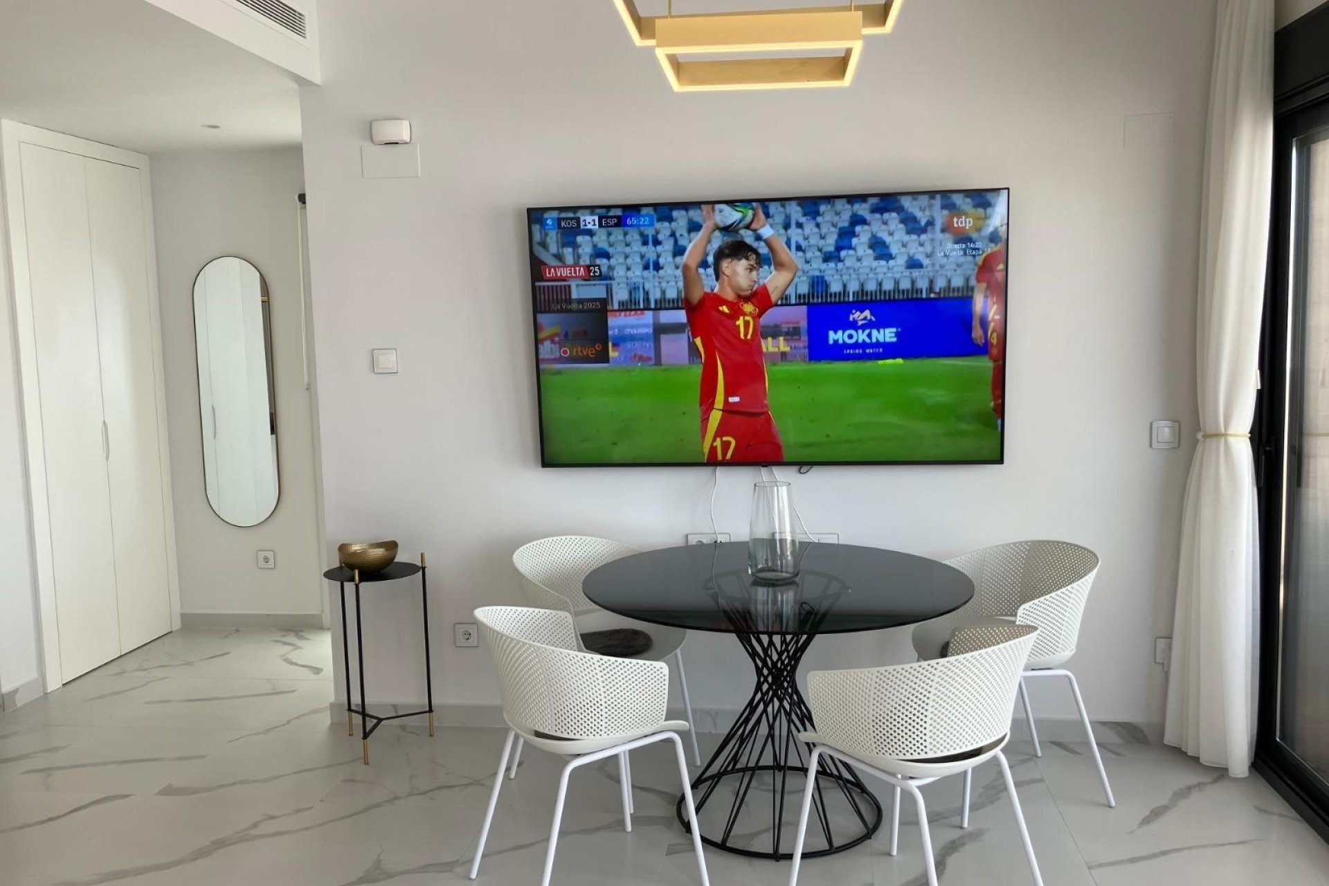 Herverkoop - Bungalow -
San Miguel de Salinas - Las Colinas