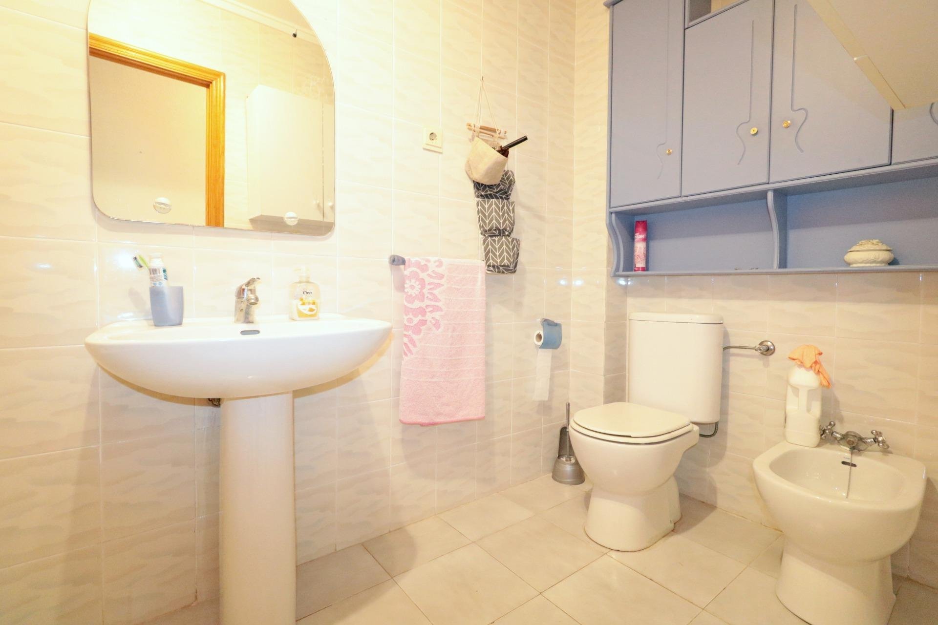 Herverkoop - Bungalow -
Torrevieja - Acequion