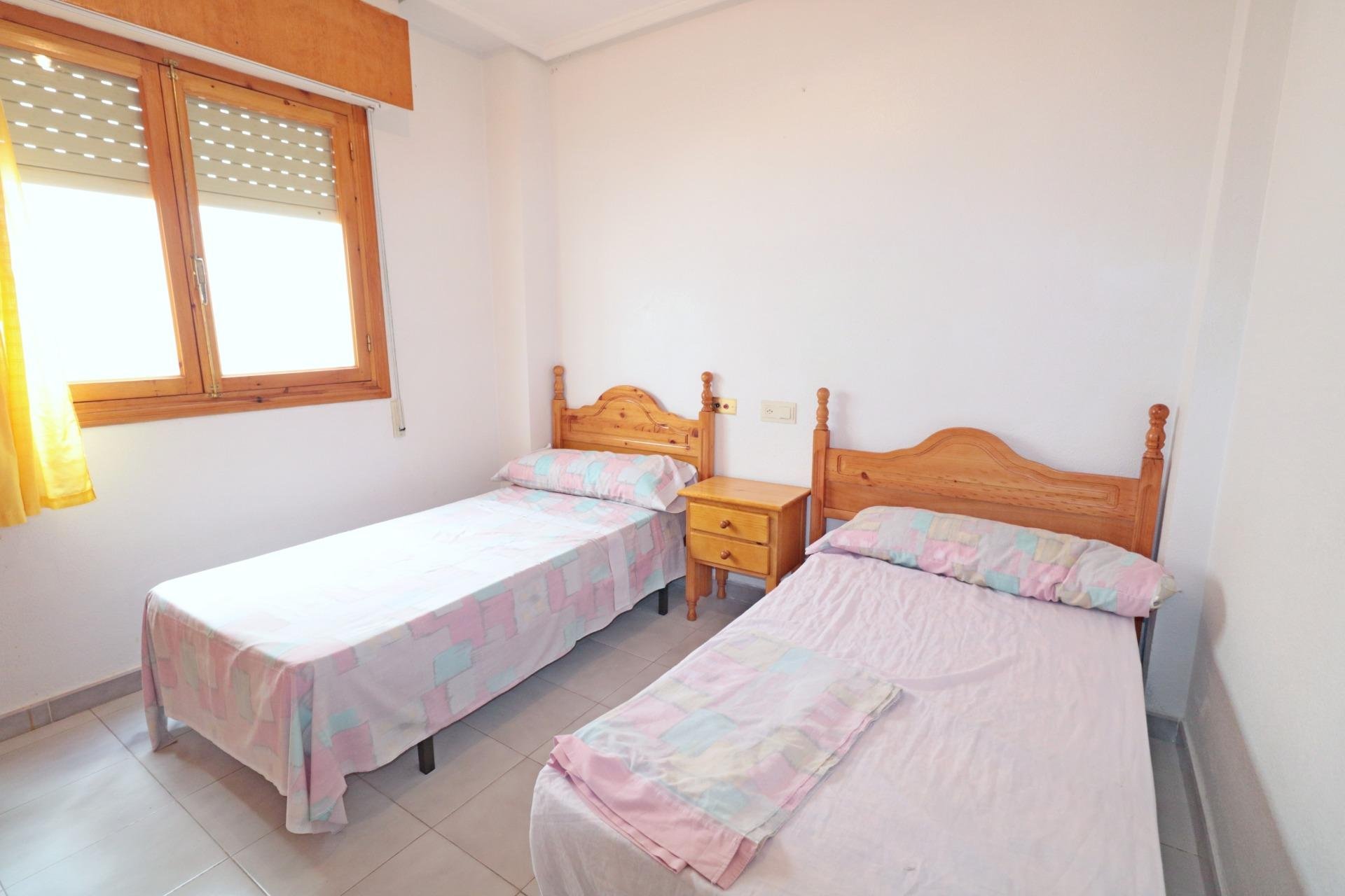 Herverkoop - Bungalow -
Torrevieja - Acequion