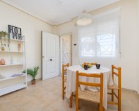 Herverkoop - Bungalow -
Torrevieja - Aguas Nuevas 1