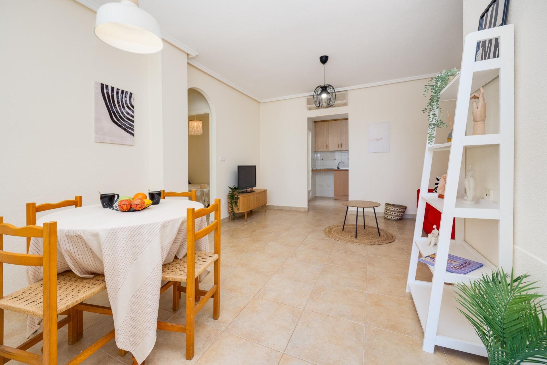 Herverkoop - Bungalow -
Torrevieja - Aguas Nuevas 1